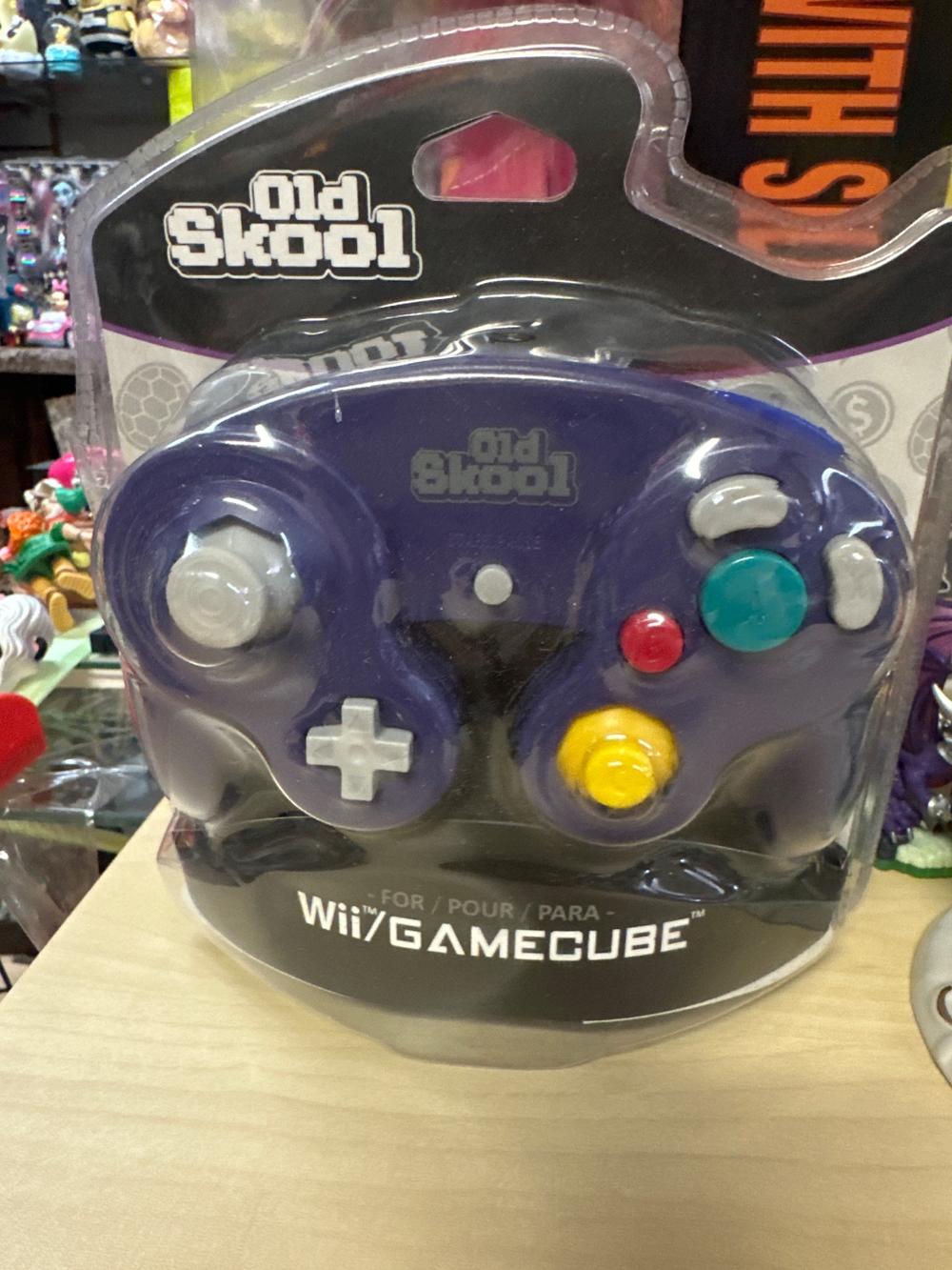 Old Skool Wired Controller for Wii and GameCube