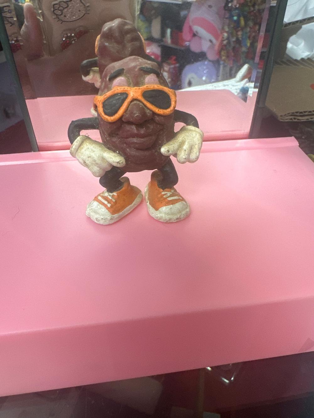 Cool Dude Raisin Figurine With Sunglasses
