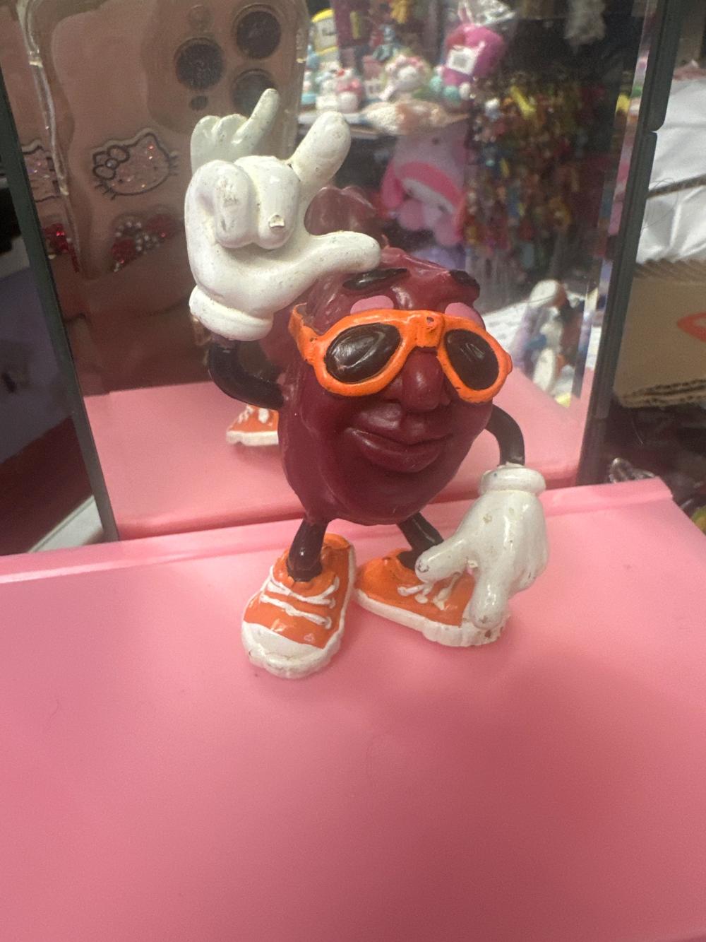 California Raisin Figure with Sunglasses