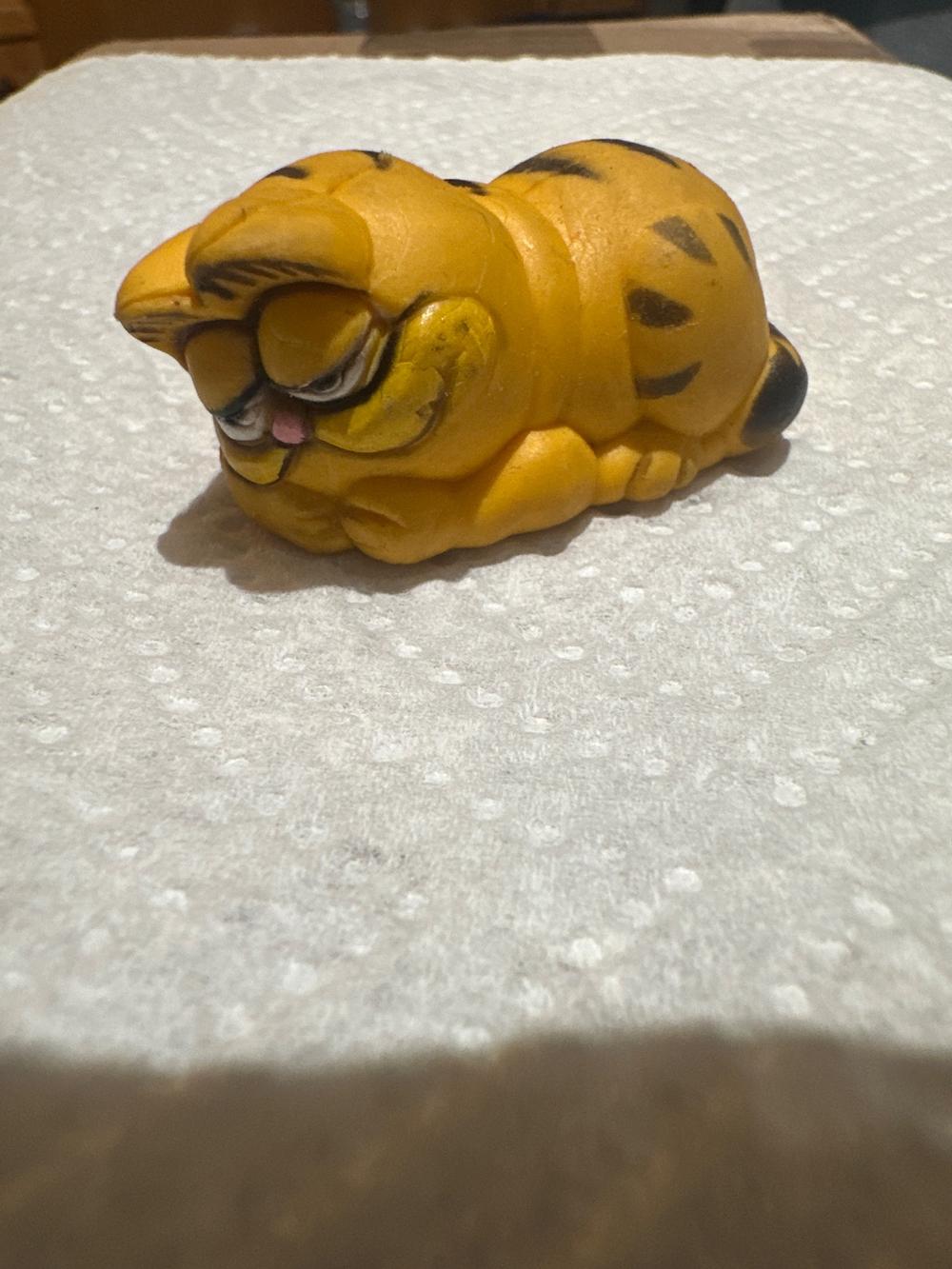 Small Vintage Garfield Figurine