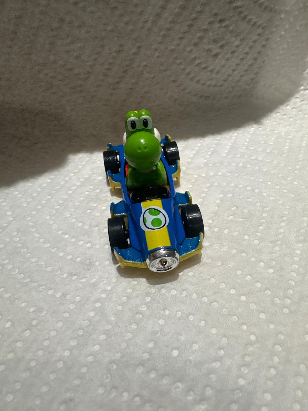 Yoshi Mario Kart Die-Cast Race Car