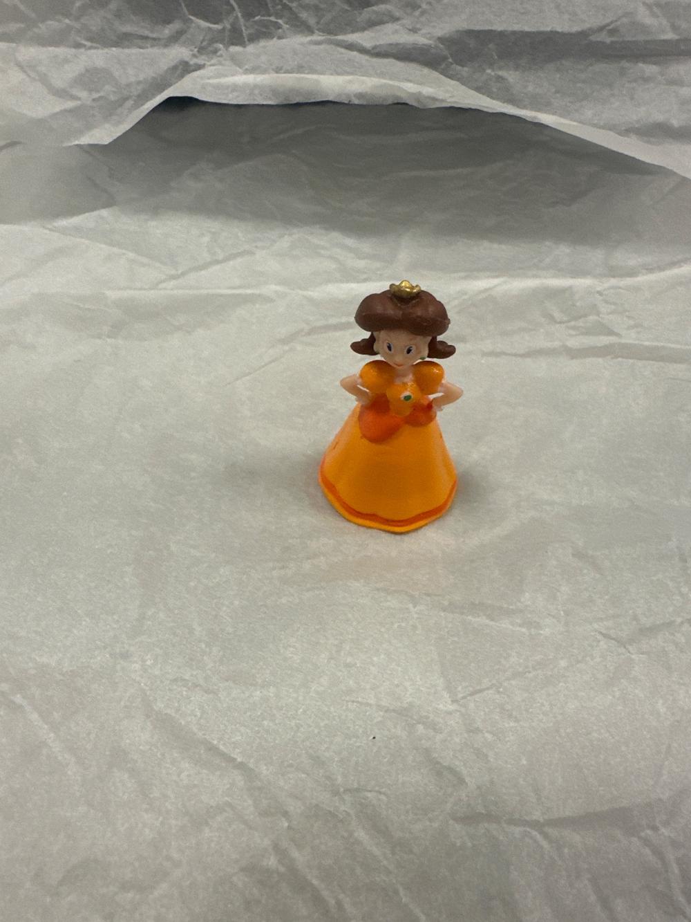 Princess Daisy Mini Figure