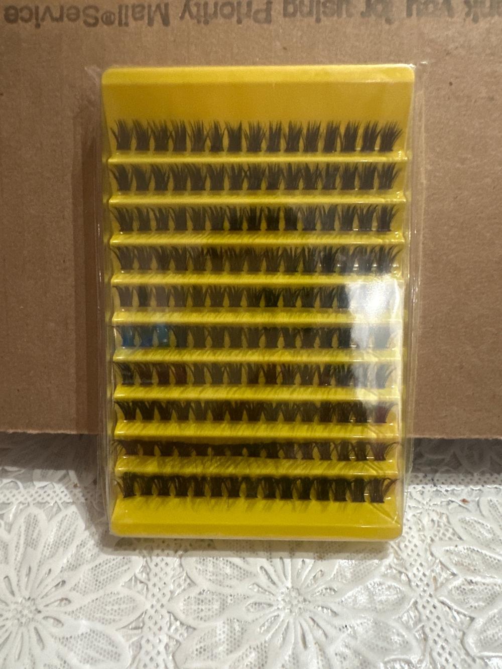 Individual Cluster Eyelash Extensions Tray - 10 Row Set