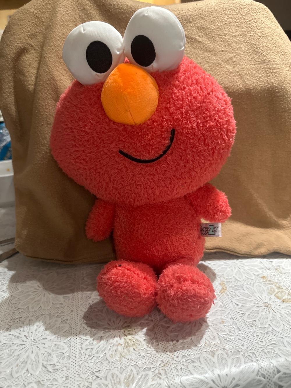 Sesame Street Elmo Cuteeze Plush Big Head Stuffed Toy (photo 1 of 4)