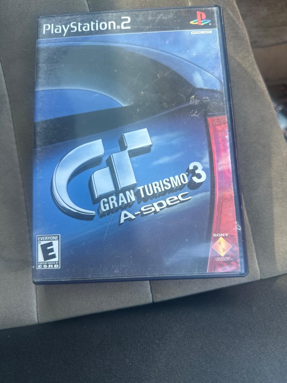 Gran Turismo 3 A-Spec (PlayStation 2) (photo 1 of 3)