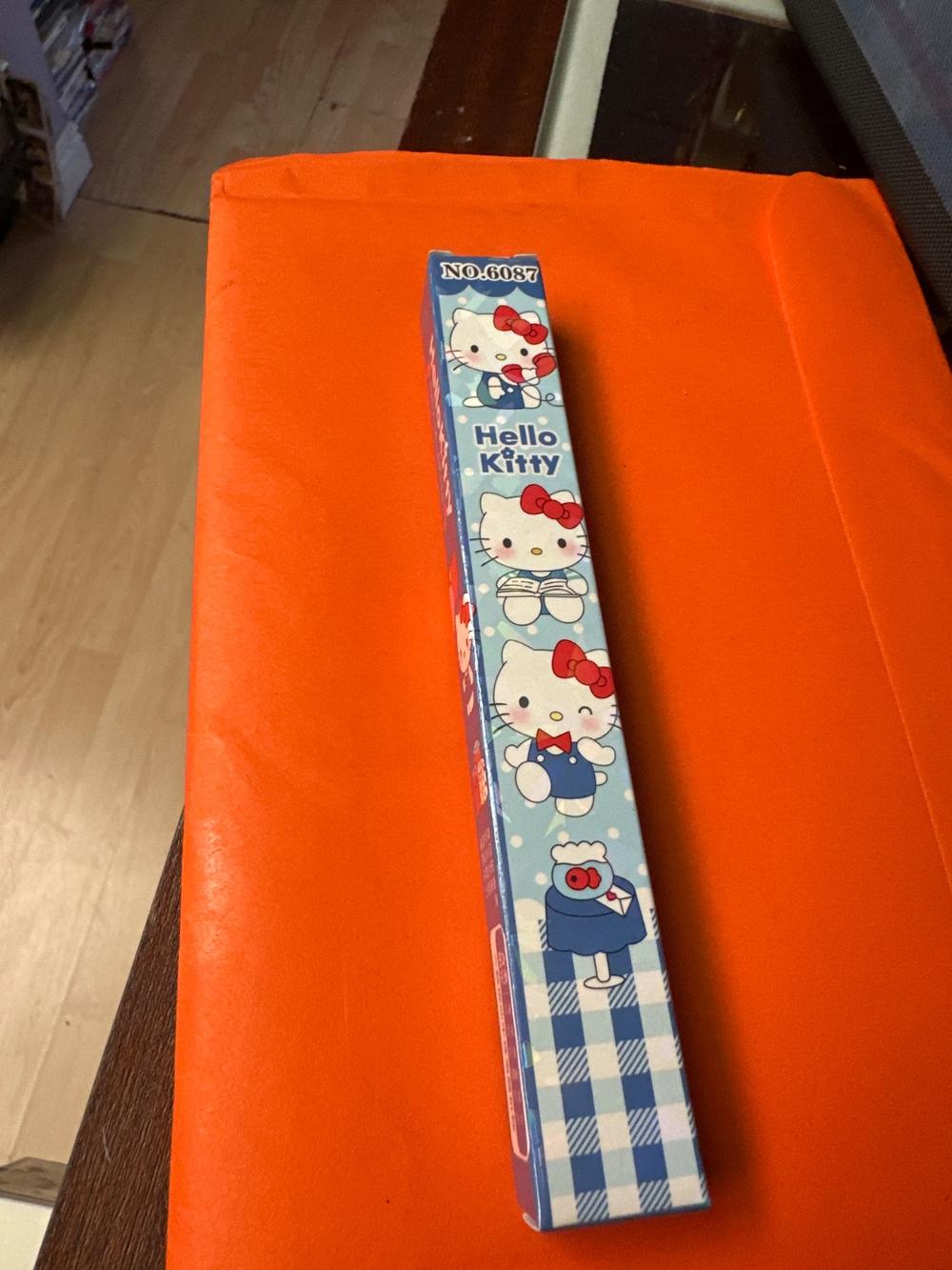 Hello Kitty Mechanical Pencil in Box No.6087 (photo 1 of 4)