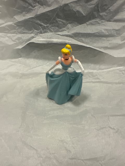 Cinderella in Blue Gown Mini Figure