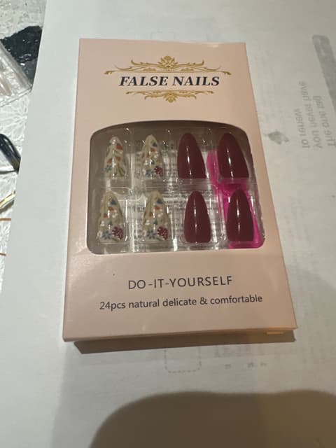 Press-On False Nails Set - Floral & Wine