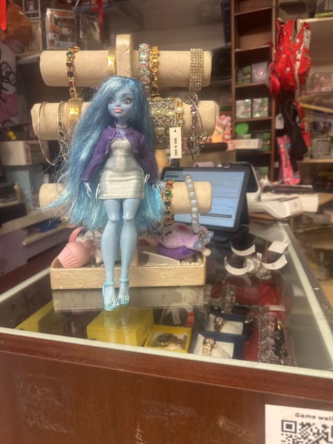 Monster High Abbey Bominable Doll Blue Hair