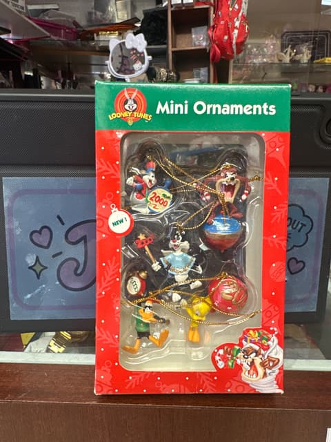 Looney Tunes Mini Ornaments Set, Year 2000 Christmas