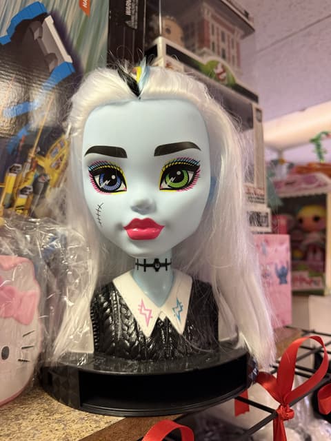 Mattel Monster High Frankie Stein Styling Head