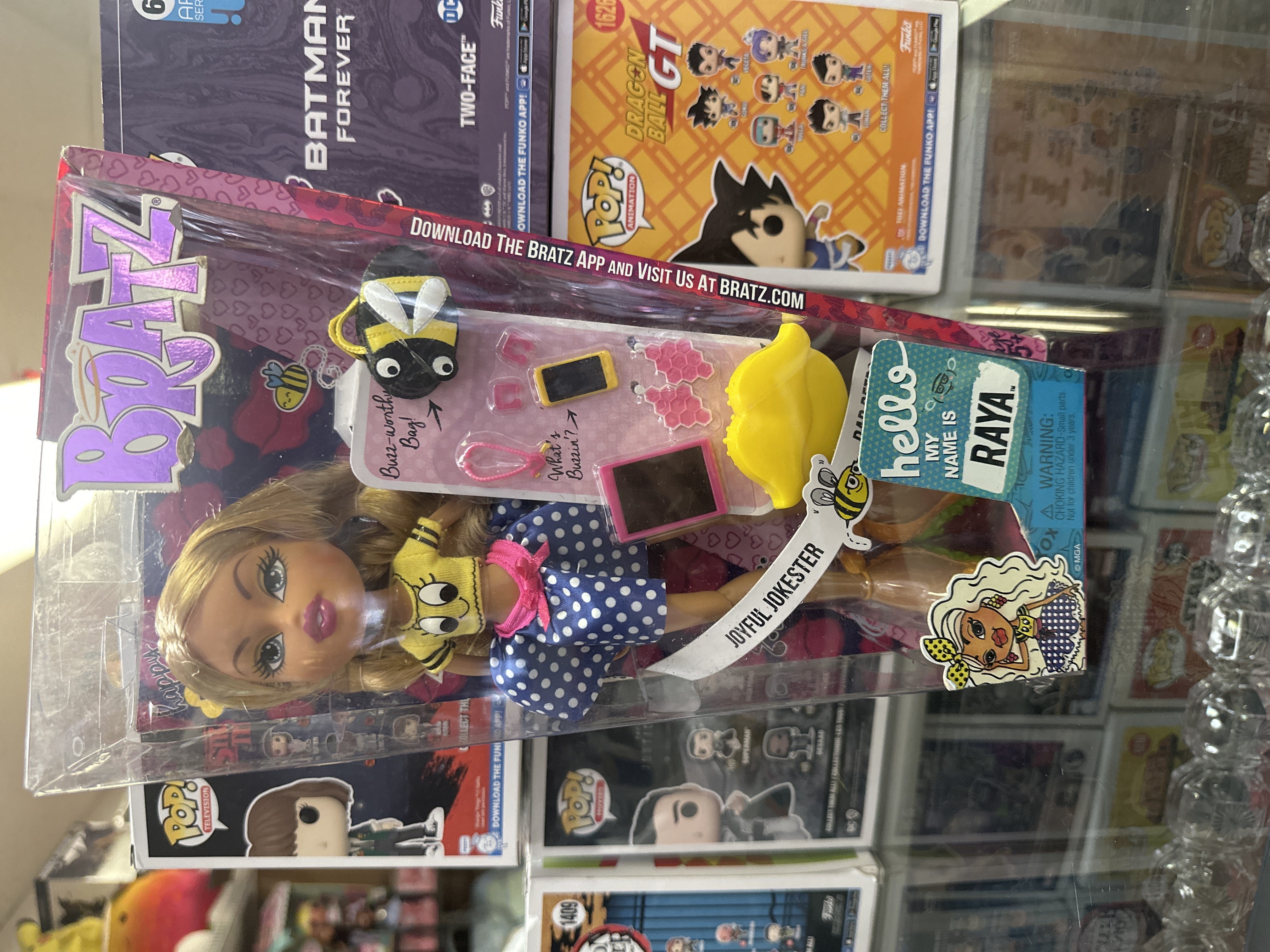 Bratz Raya Joyful Jokester Doll With Bee Accessories