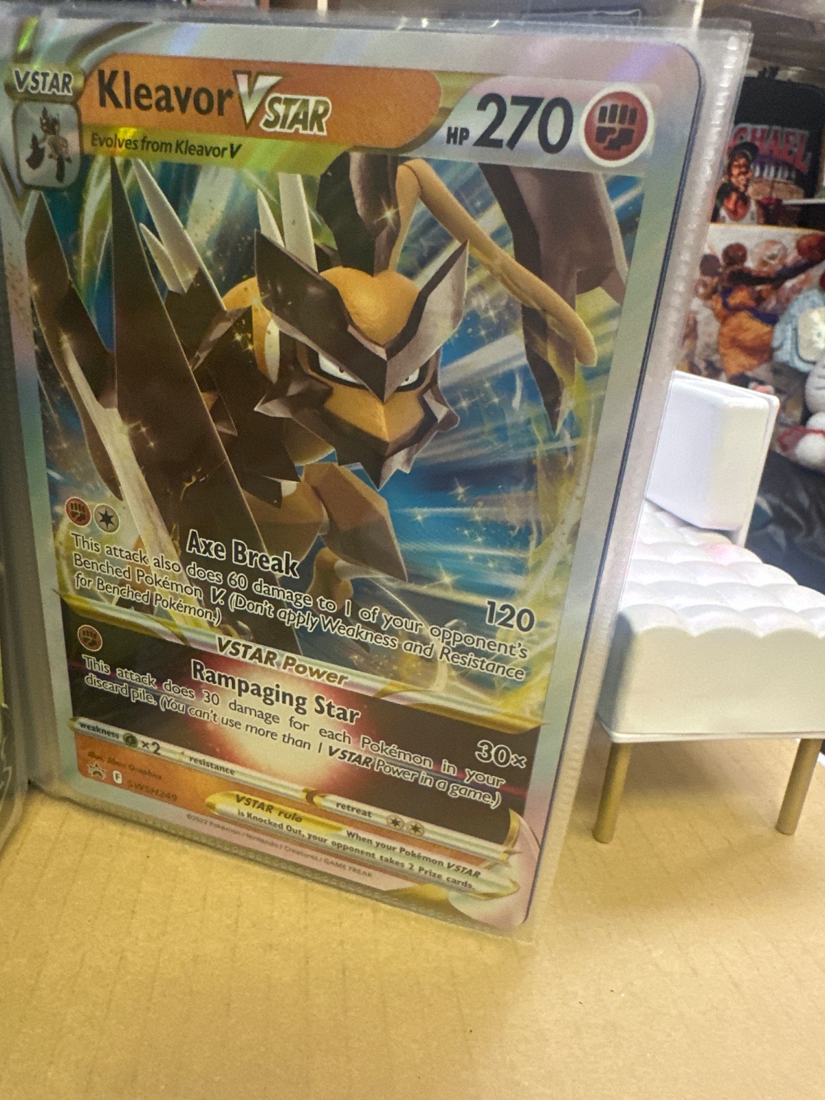 Kleavor VStar Pokemon Card