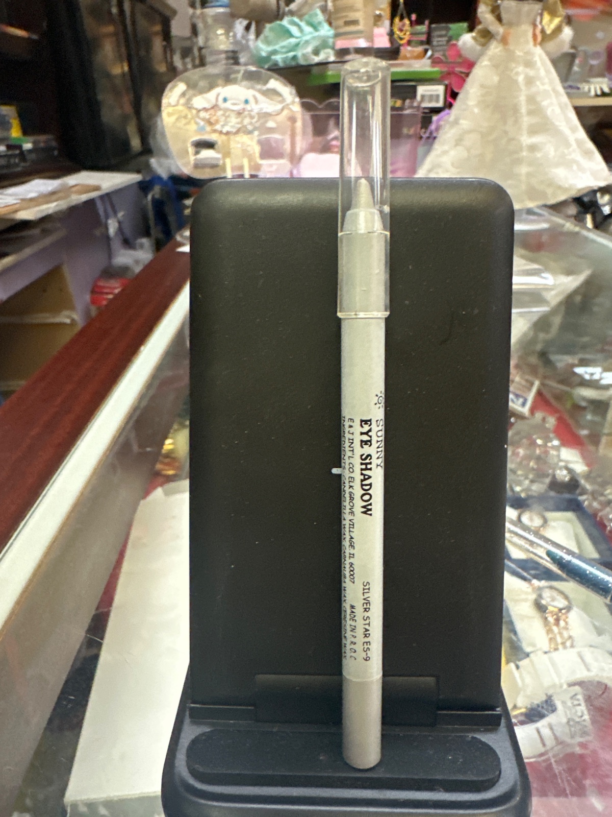 Sunny Eye Shadow Pencil in Silver Star