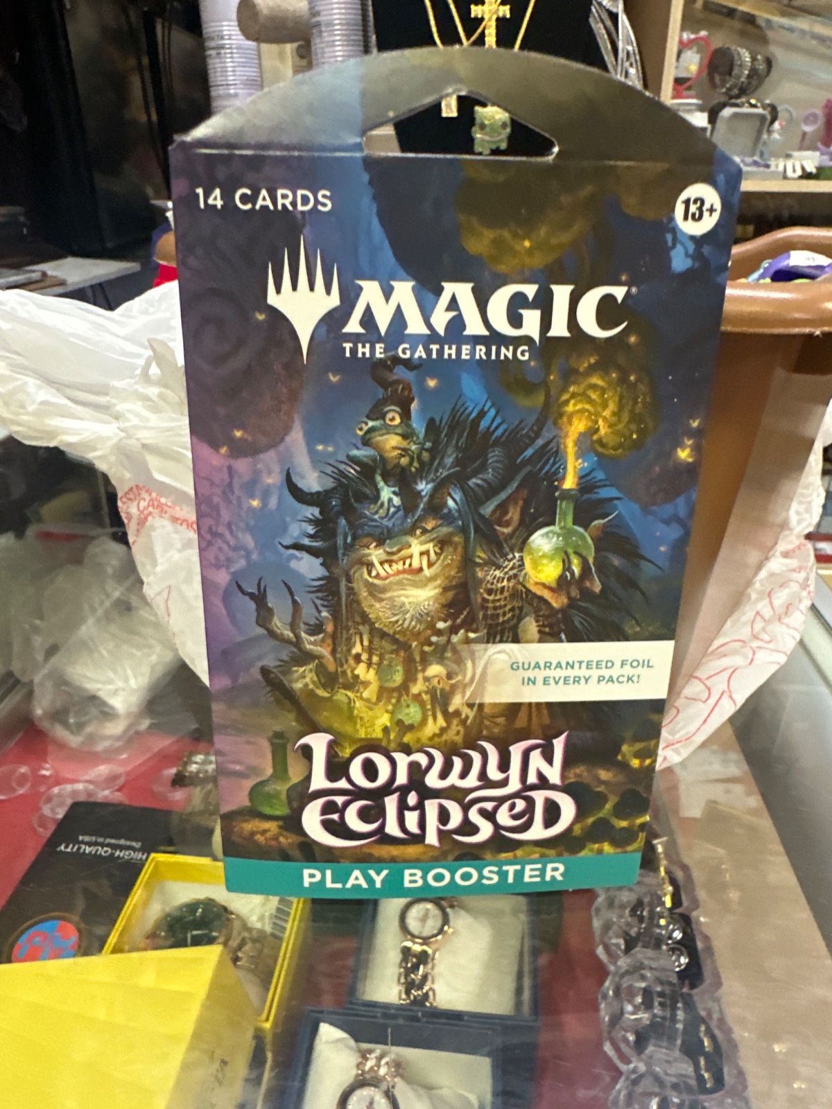 Magic The Gathering Lorwyn Eclipsed Play Booster Pack