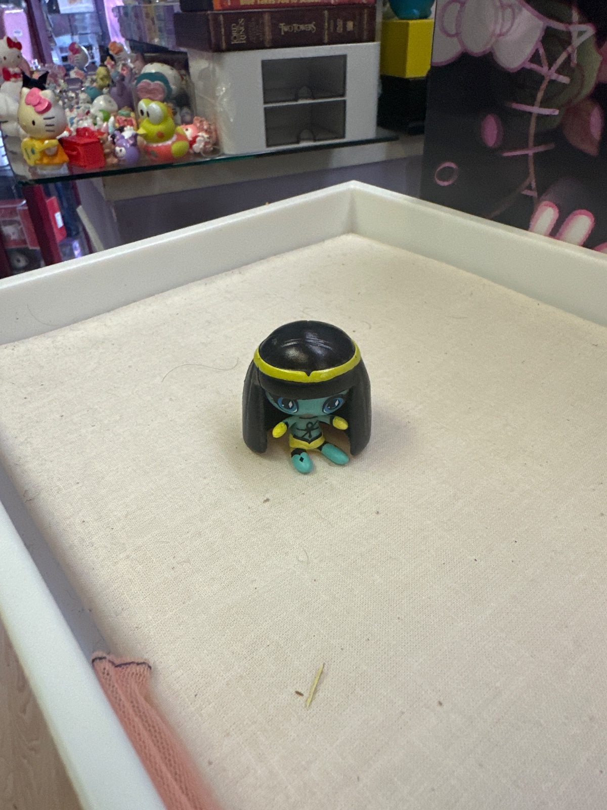Mini Monster High Cleo De Nile Figure