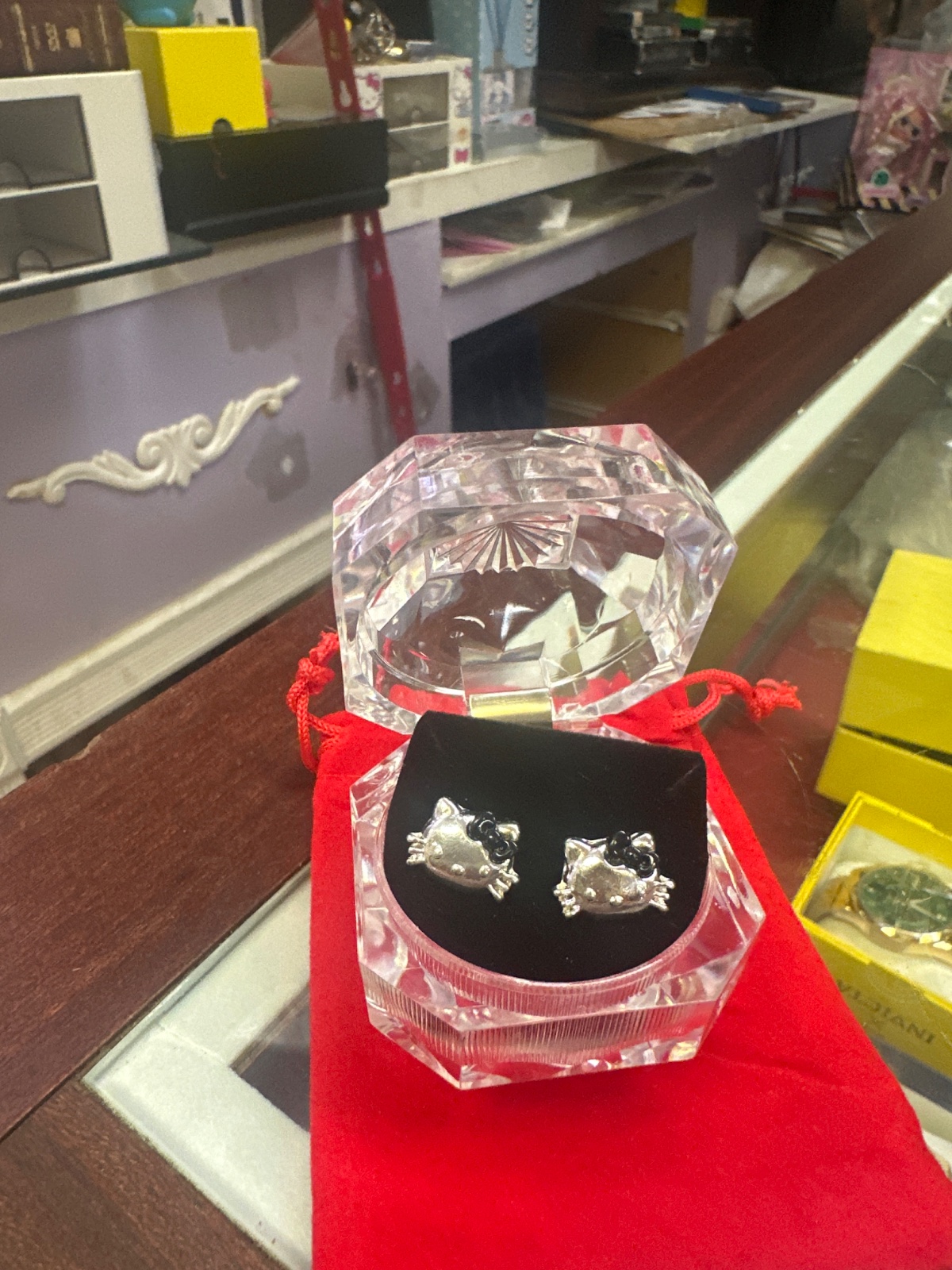 Silver-Tone Kitty Face Stud Earrings