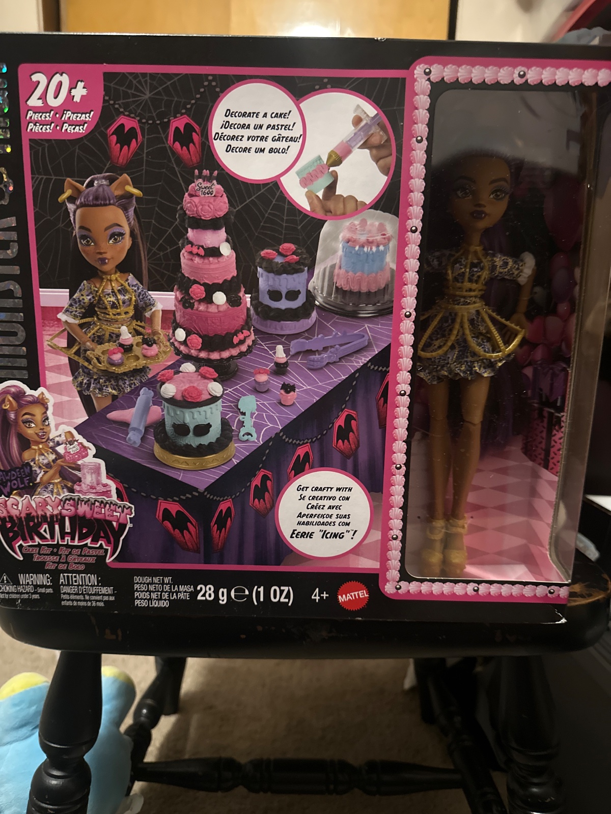 Monster High Clawdeen Wolf Scary Sweet Birthday Cake Kit