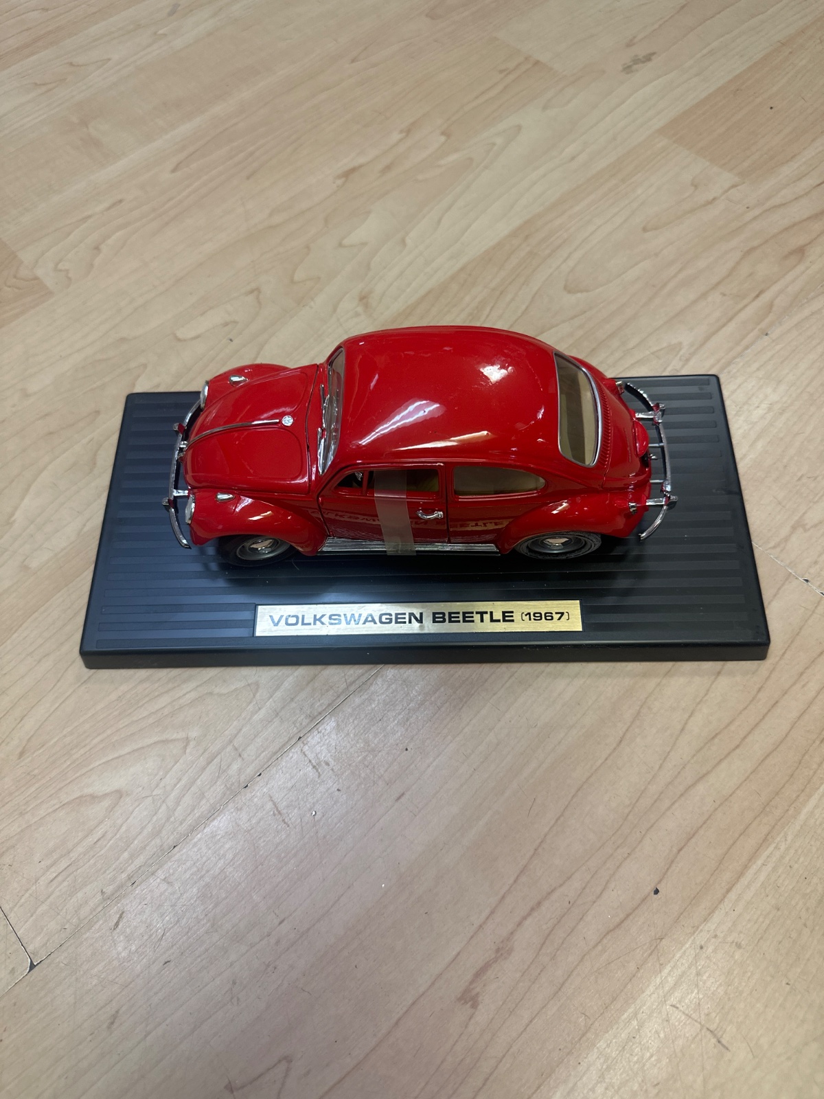 Red 1967 Volkswagen Beetle Diecast Model