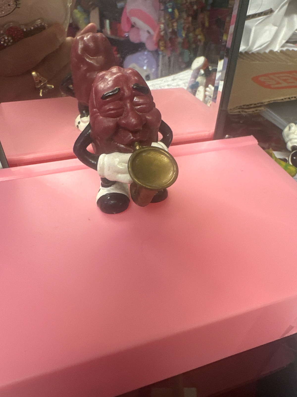 California Raisin Saxophone Player Figurine