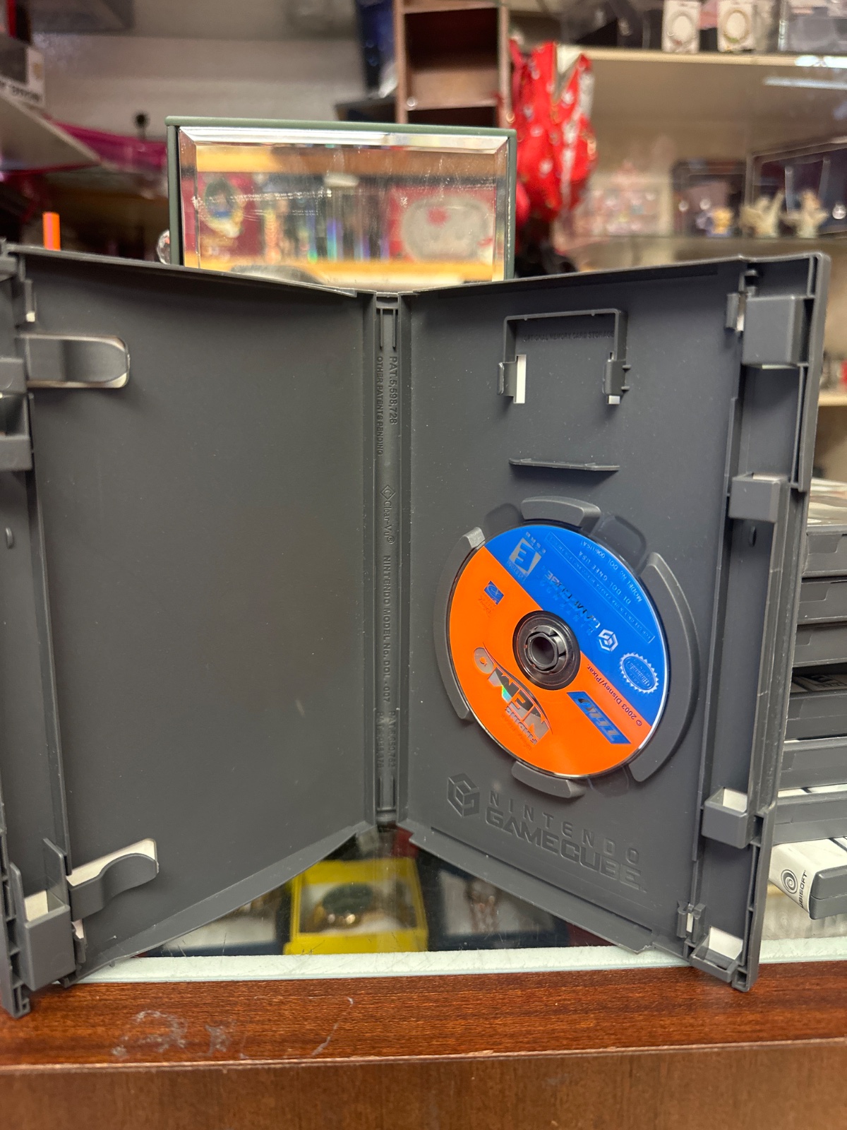 Nintendo GameCube Game Disc In Case