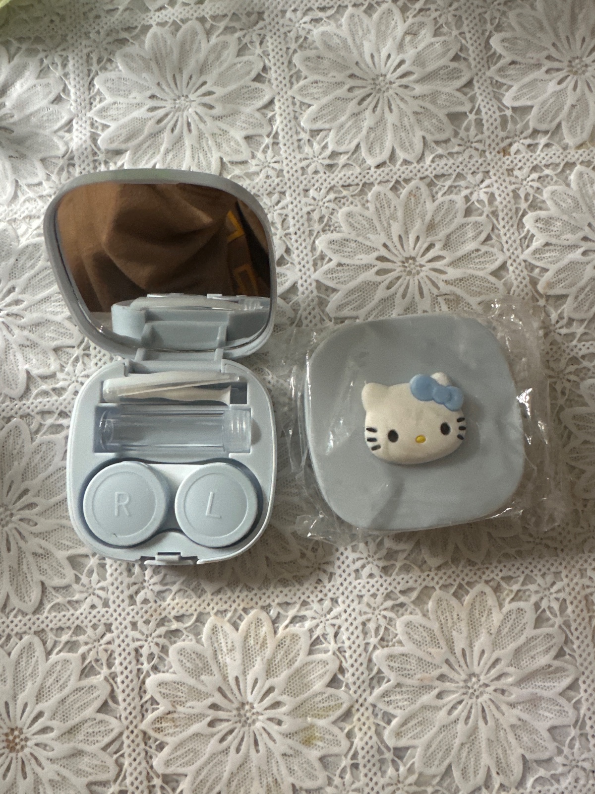 Hello Kitty Contact Lens Case With Mirror