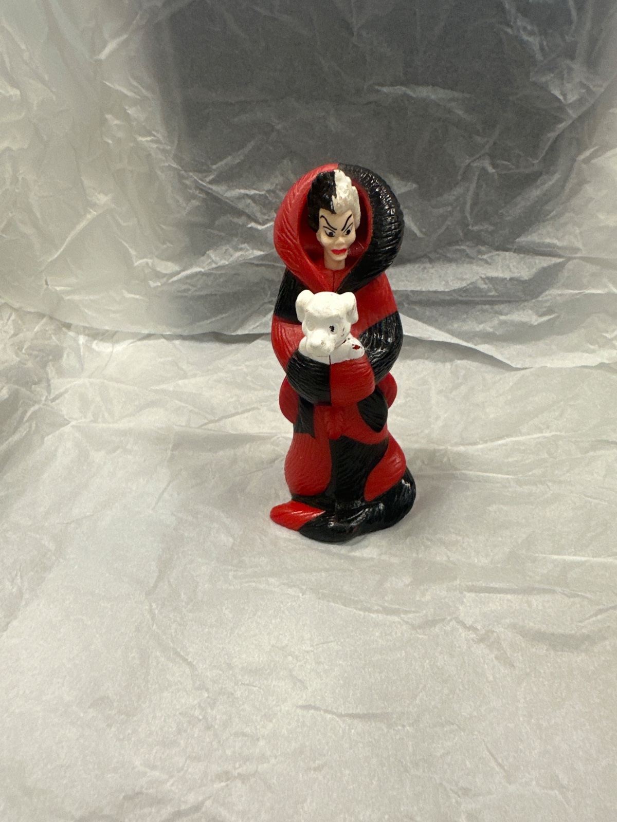 Cruella De Vil Vintage Figure Holding Puppy