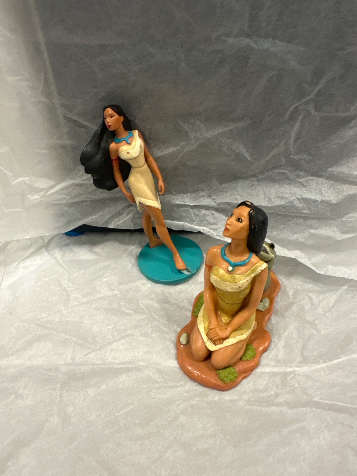 Pocahontas Figurine Pair