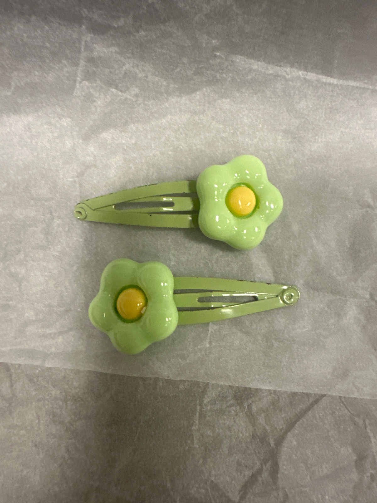 Green Daisy Snap Hair Clips (Pair)