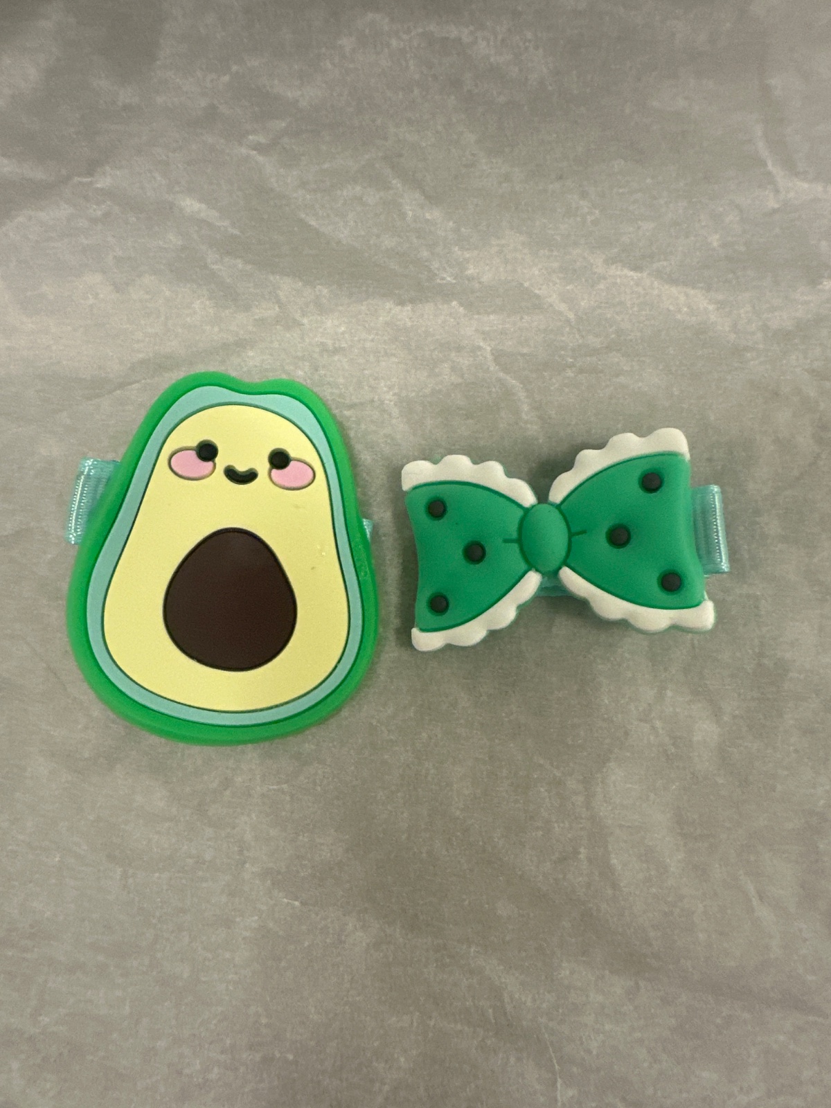 Avocado And Bow Hair Clips Set