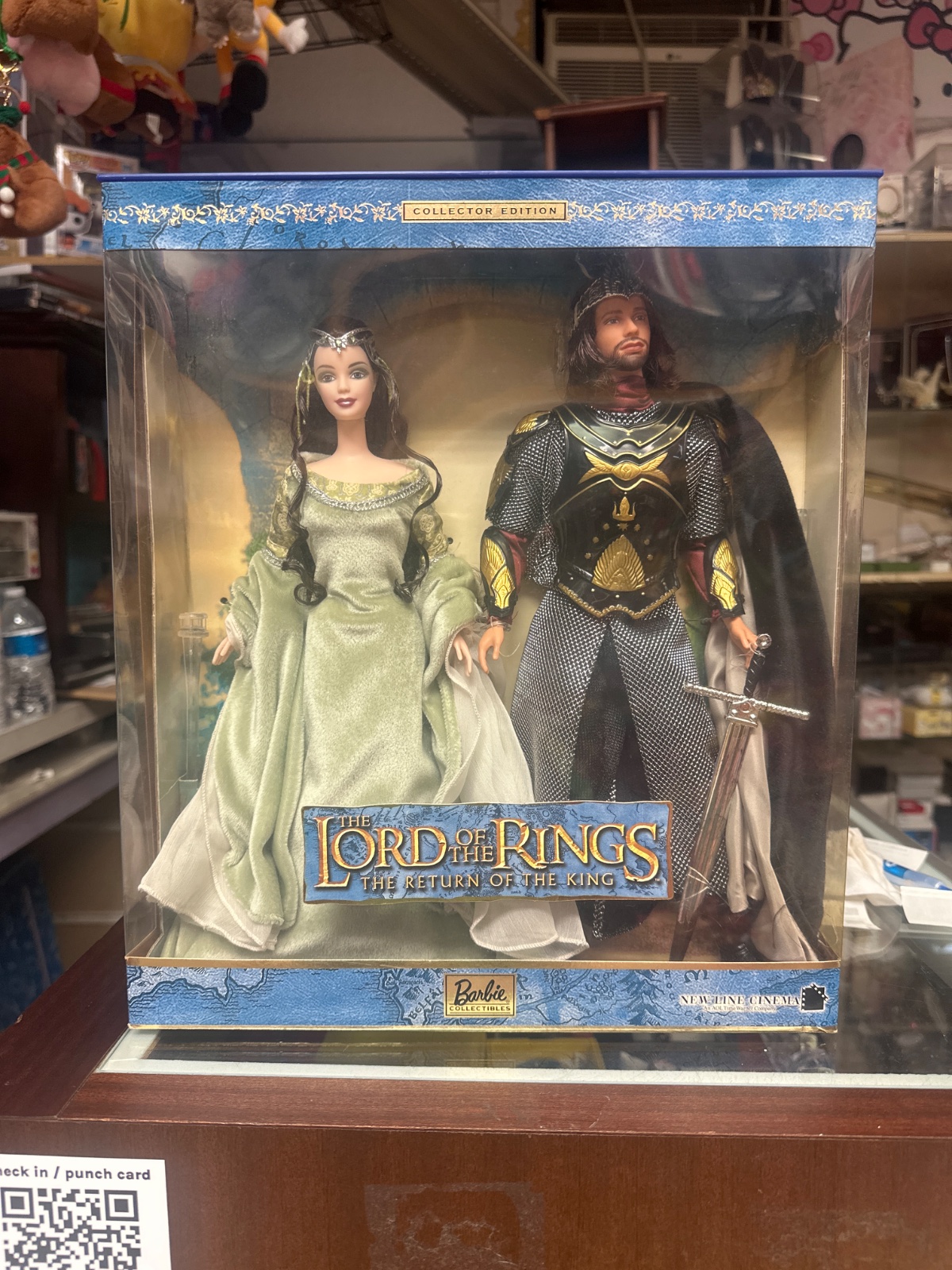 Lord Of The Rings Barbie Collector Edition Aragorn And Arwen Dolls