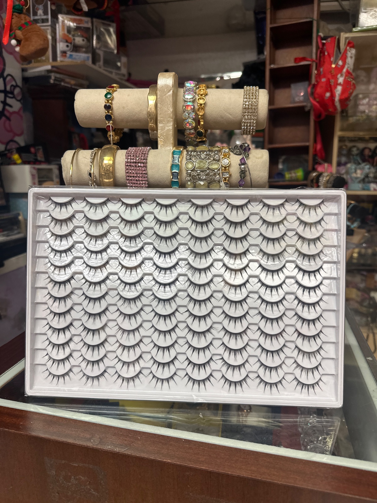 False Eyelashes Multi-Pack Tray - Wispy Cat Eye Style